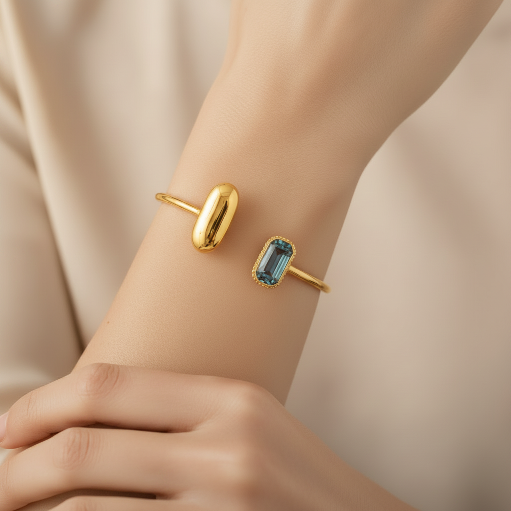 Oceanus Bangle