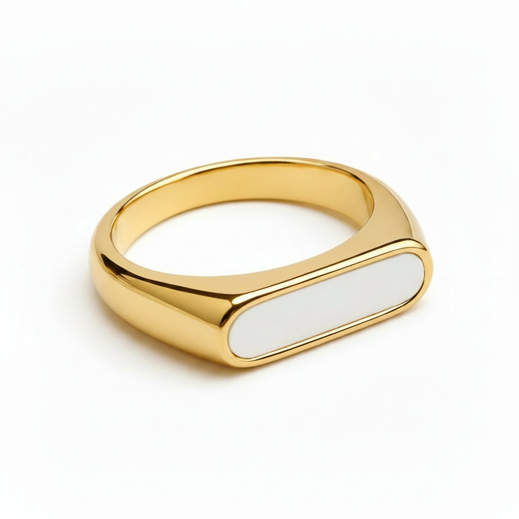 Snow Signet Ring (£30)