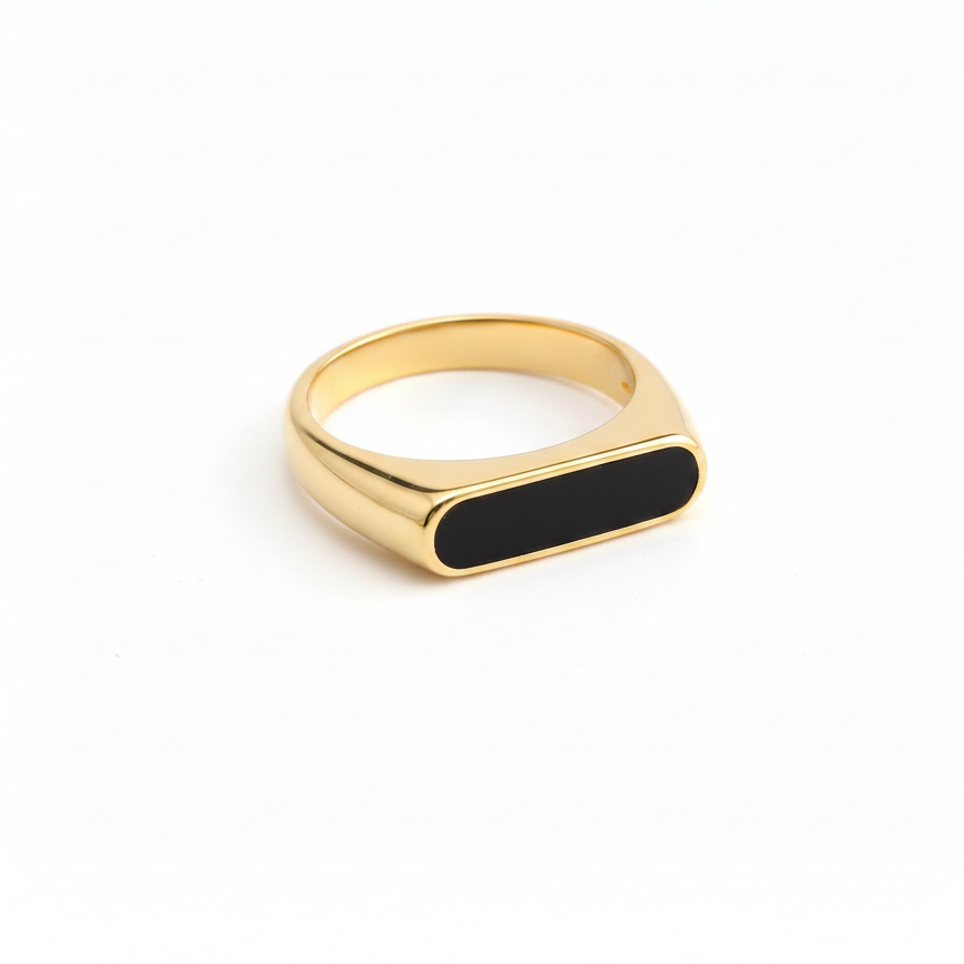 Dubh Signet Ring (£30)