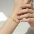 Externa Knot Bangle