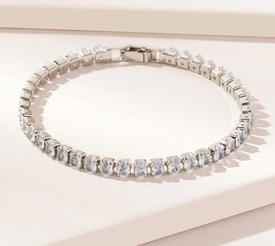 Linea Diamond Bracelet