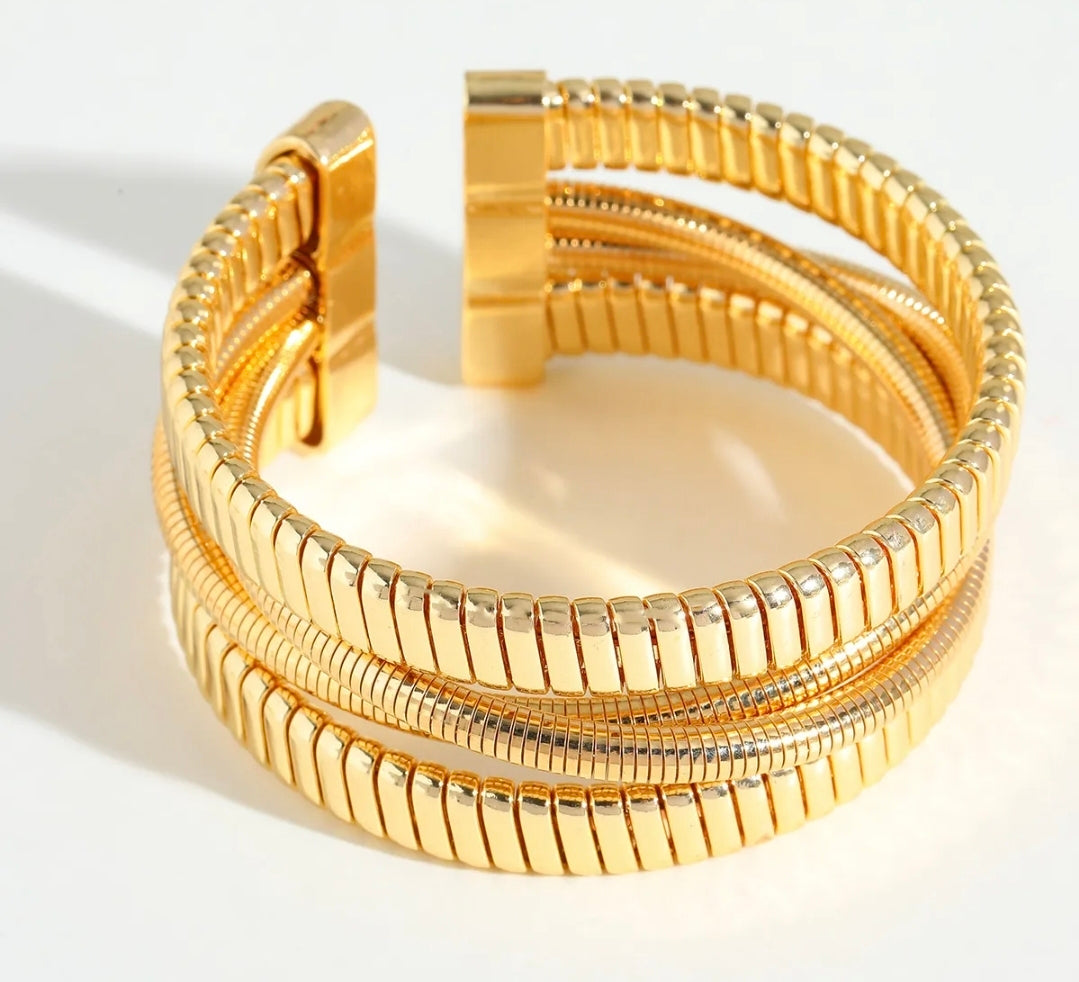 Trium Cuff