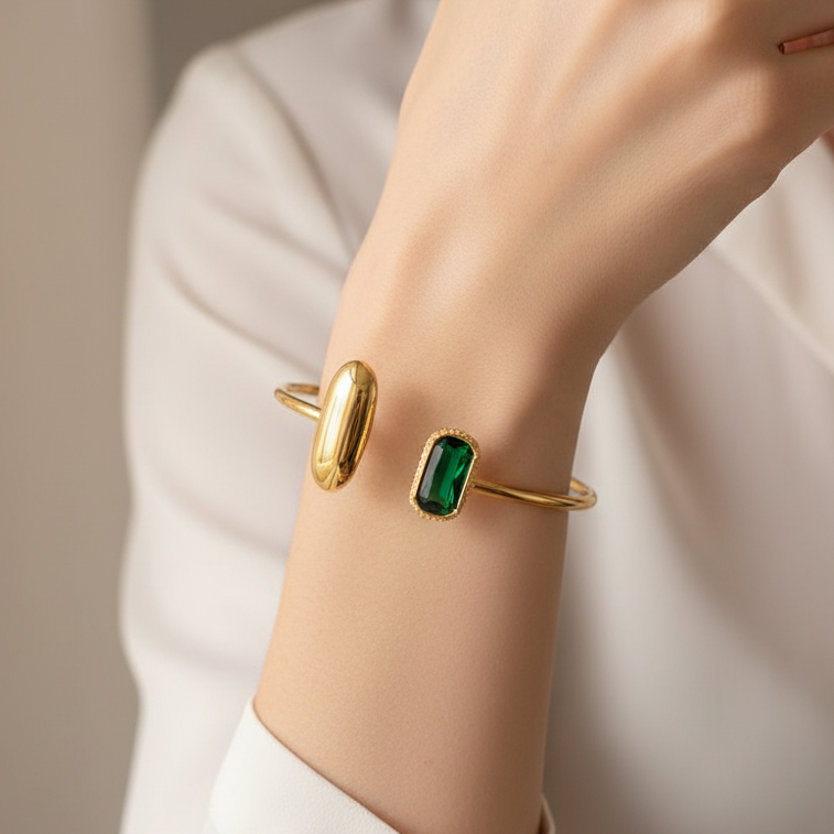 Emerald Stone Bangle